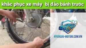 xe máy bị đảo bánh trước