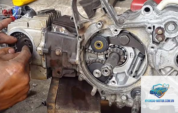 xe máy bị ì máy khi đi xa - Hình 5