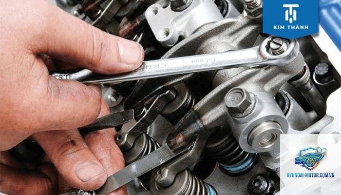 xe máy bị kêu ù ù
