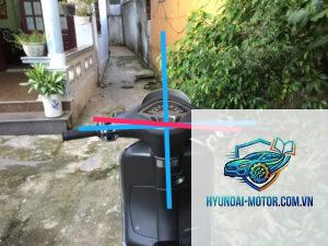 xe máy bị lệch tay lái