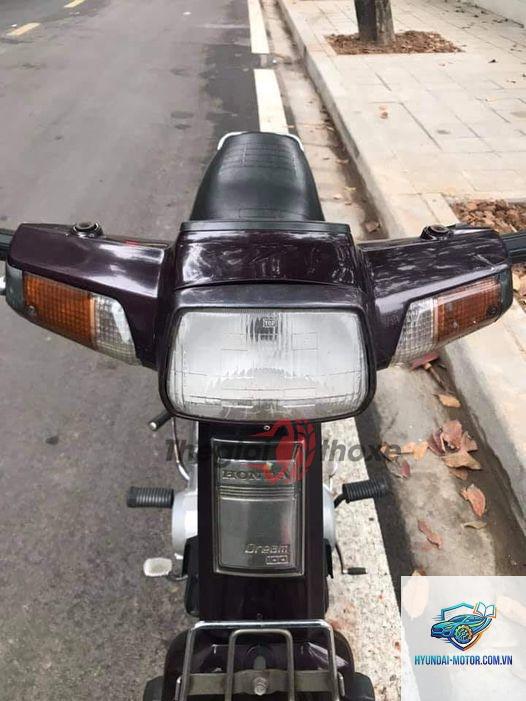 xe máy bị rung khi bật đèn