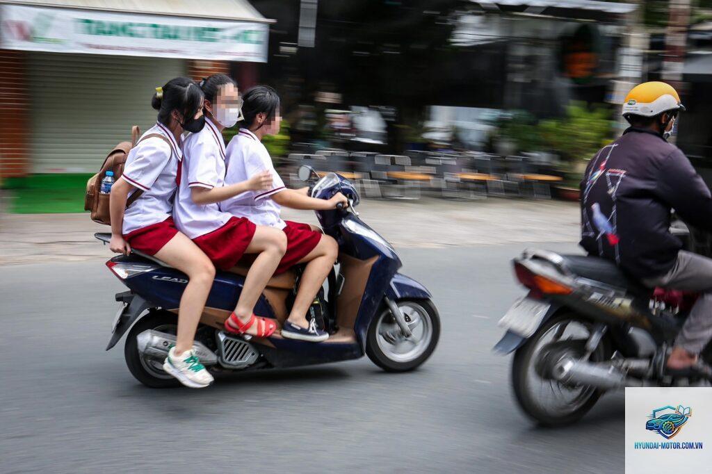 xe máy bị yếu khi chở 2 người