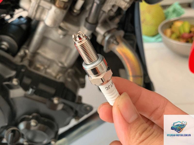 xe máy chạy bị hụt hơi - Hình 3