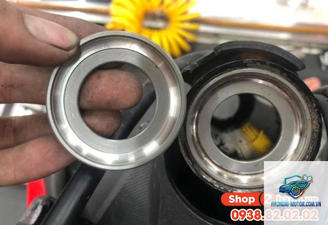 xe máy cổ phốt bị rơ - Hình 3