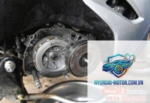 xe máy côn bắt không đều