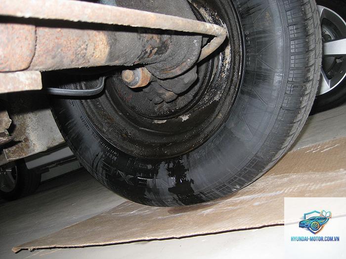 xe máy dầu thắng bị rò rỉ - Hình 5