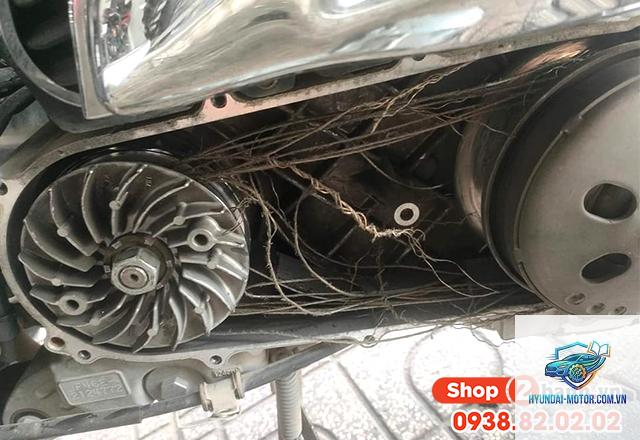 xe máy dây curoa bị đứt