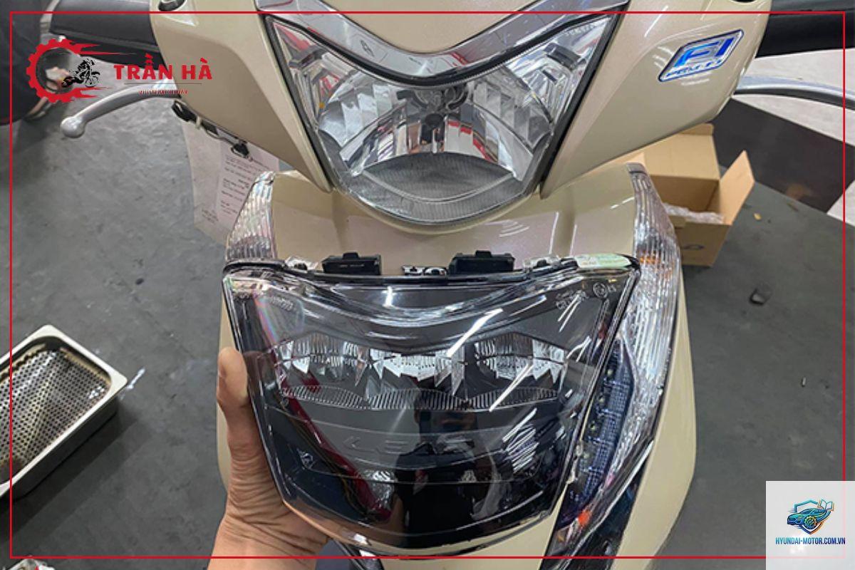 xe máy đèn pha chập chờn - Hình 2