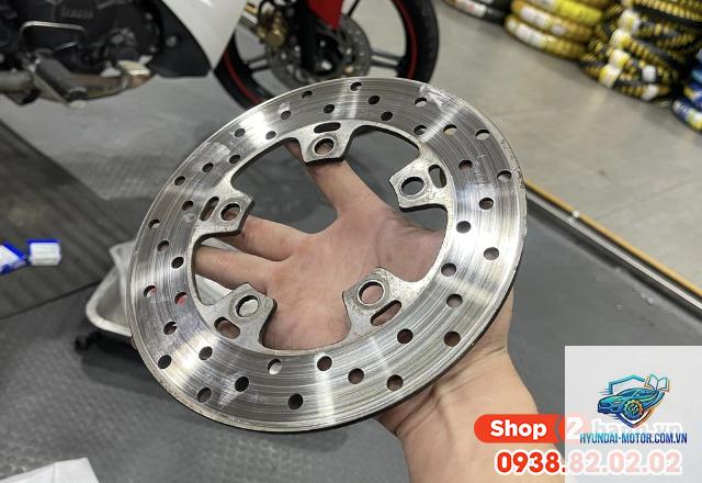 xe máy đĩa phanh bị cong - Hình 1