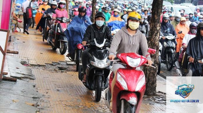 xe máy hao xăng khi chạy đường phố - Hình 5