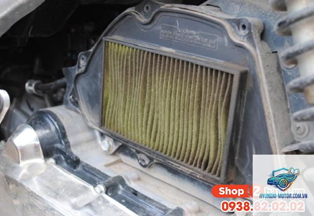 xe máy lọc gió khô bị hỏng - Hình 3