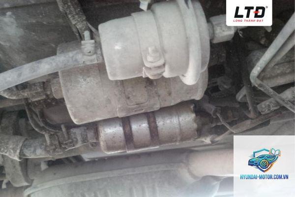 xe máy lọc xăng bị tắc - Hình 4