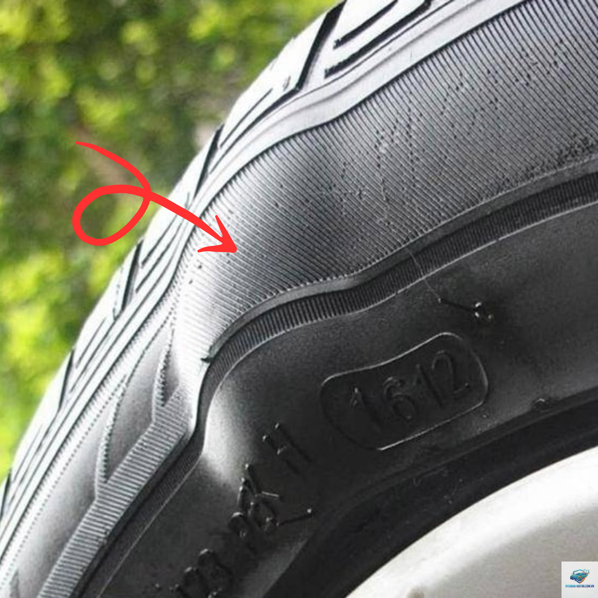 xe máy lốp bị phù - Hình 1