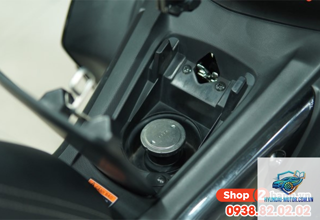 xe máy nắp bình xăng bị kẹt - Hình 4