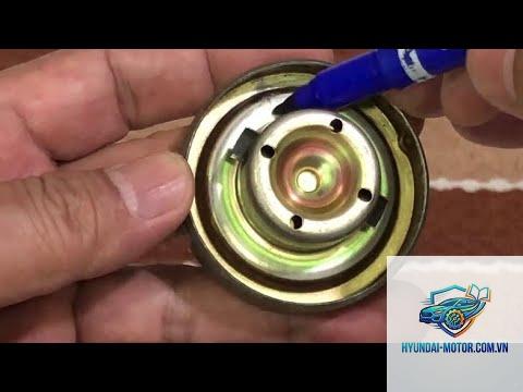 xe máy nắp bình xăng bị nghẹt - Hình 2