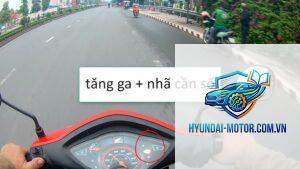 xe máy nhảy số khi chạy