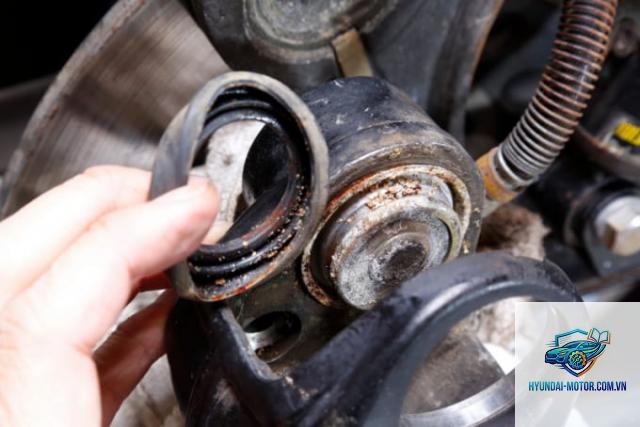 xe máy piston thắng bị hỏng - Hình 2