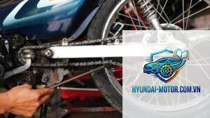 xe máy sên bị giãn