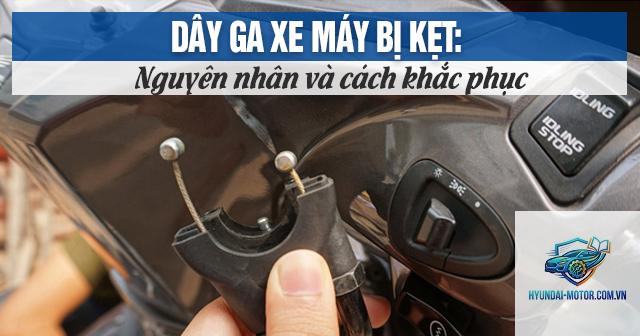 xe máy tay ga bị kẹt - Hình 2