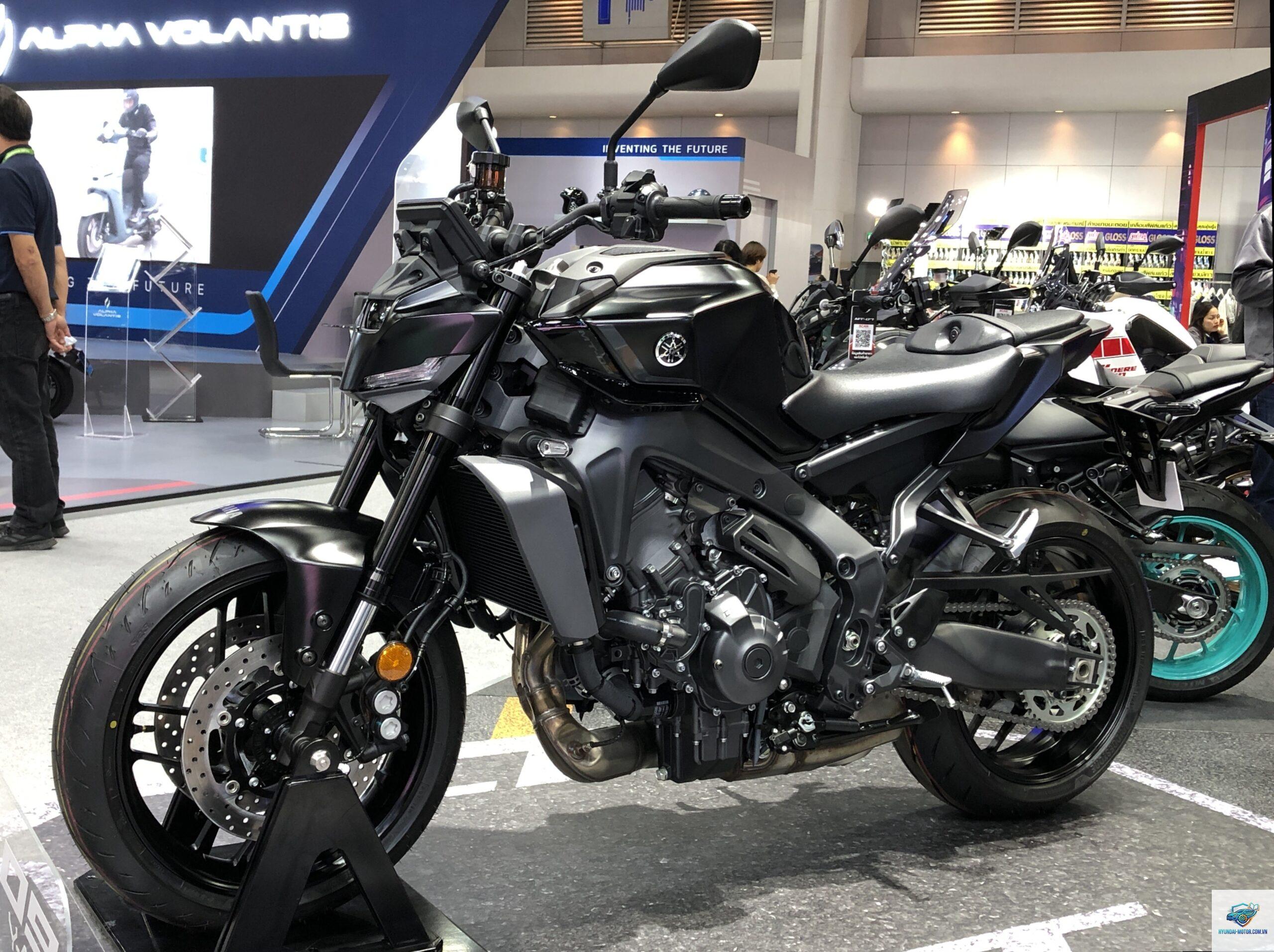 yamaha mt09 - Hình 4