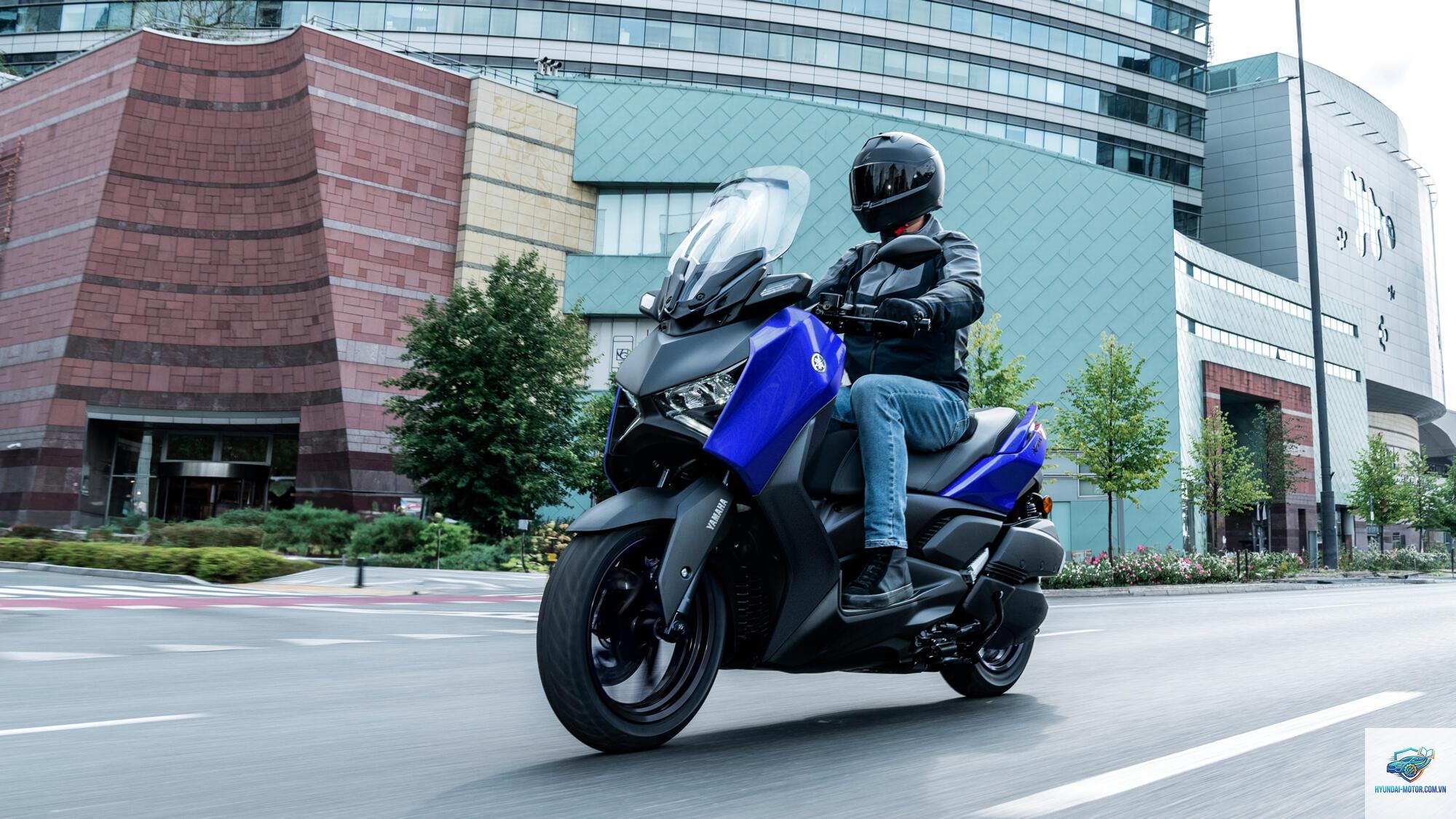 yamaha xmax 300 - Hình 3