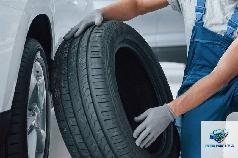 Bảo hiểm có đền khi xe bị thủng lốp không - Hình 2
