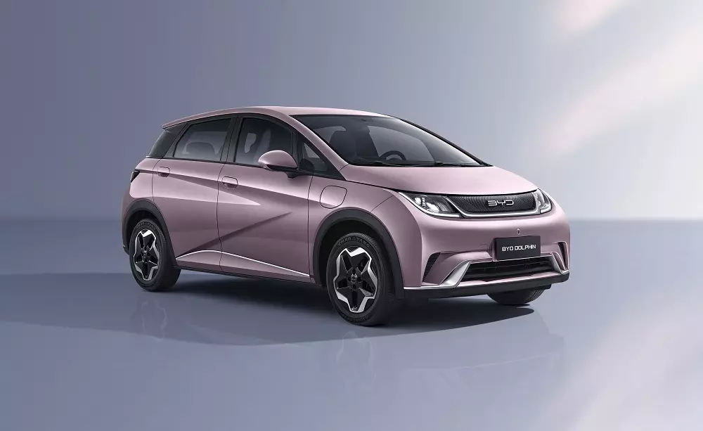 So sánh BYD Dolphin và Hyundai Grand i10 - Hình 4