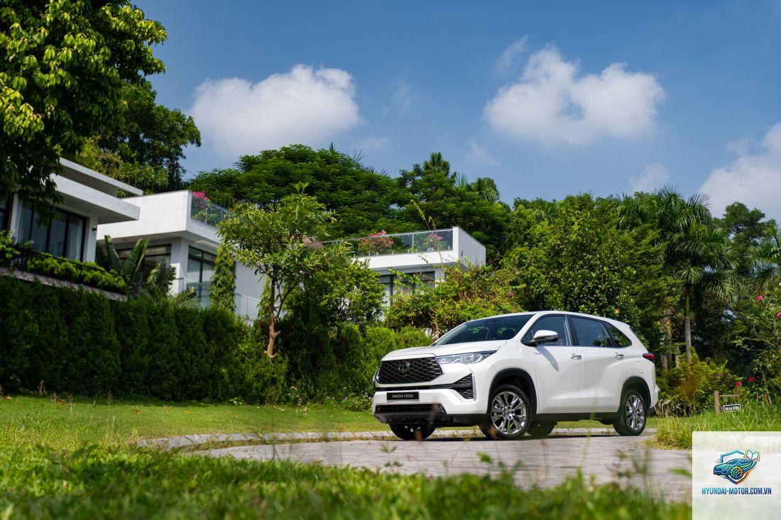 So sánh Hyundai Custin và Mitsubishi Xpander Cross - Hình 4