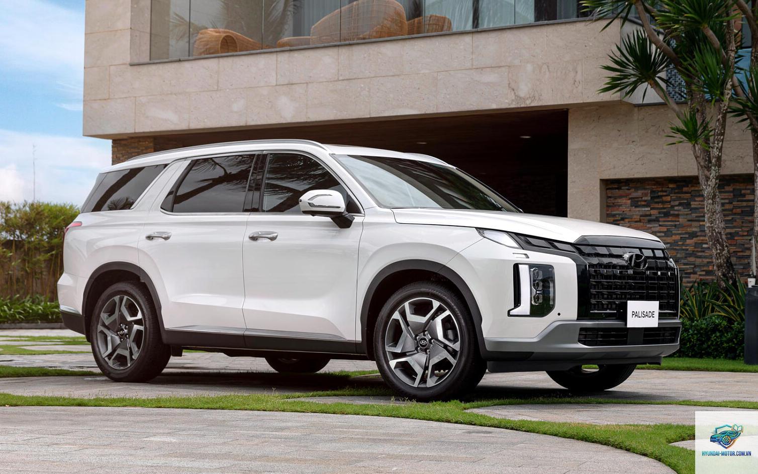 So sánh Toyota Land Cruiser Prado và Hyundai Palisade - Hình 3