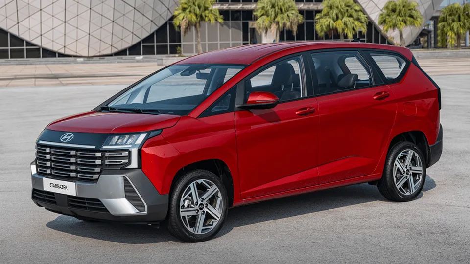 So sánh Toyota Rush và Hyundai Stargazer - Hình 3