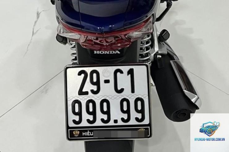 biển số ngũ quý